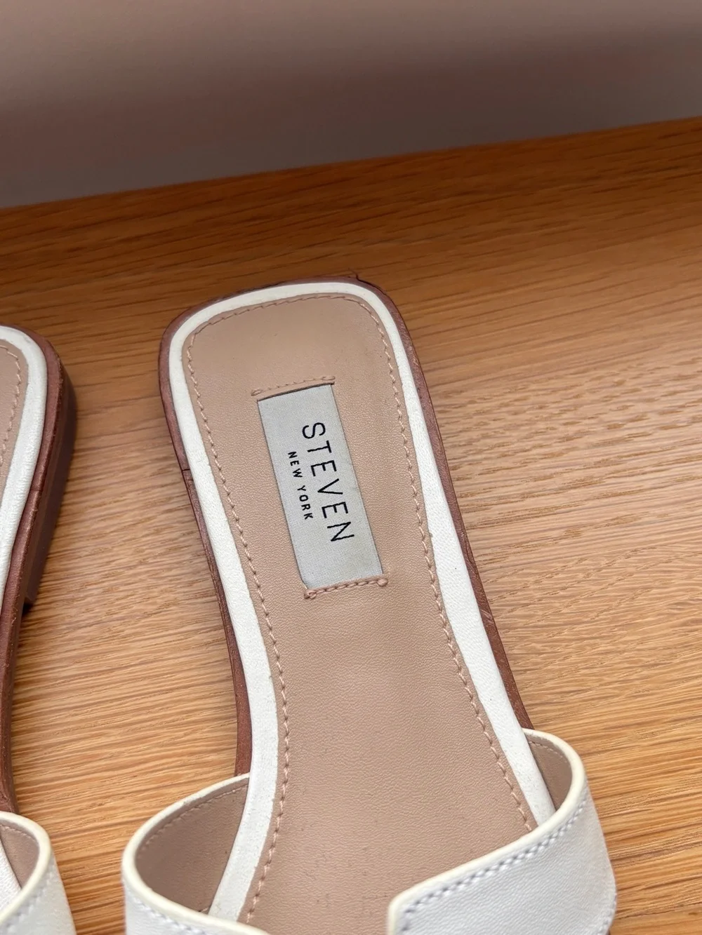 Steve Madden White Leather Slide Sandals